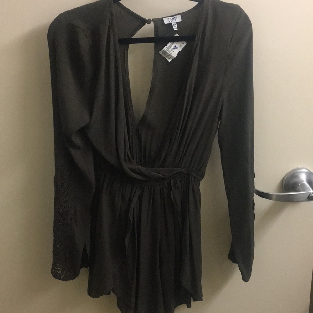 Tobi green romper